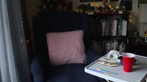 Snapshot of ellynaomi chatting on 12/06/24, 04:06 Elly Naomi online show from 12/06/24, 04:06