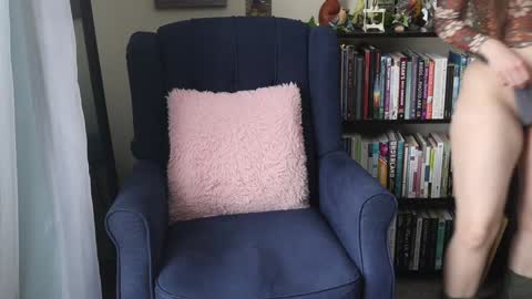 Snapshot of ellynaomi chatting on 01/10/25, 07:21 Elly Naomi online show from 01/10/25, 07:21