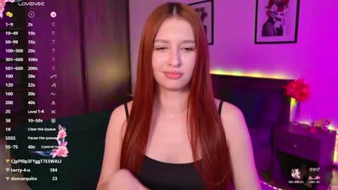 Snapshot of ellypeach chatting on 03/24/26, 10:15 EllyPeach online show from 03/24/26, 10:15