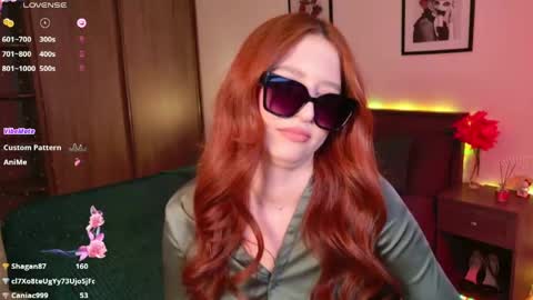 Snapshot of ellypeach chatting on 05/09/26, 03:17 EllyPeach online show from 05/09/26, 03:17