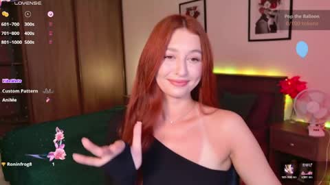 Snapshot of ellypeach chatting on 06/01/26, 11:23 EllyPeach online show from 06/01/26, 11:23