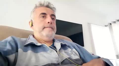 fer online show from 12/16/24, 02:05