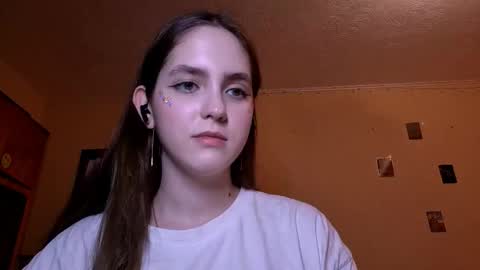 Snapshot of elmeraurora chatting on 02/28/26, 01:12 Kate online show from 02/28/26, 01:12