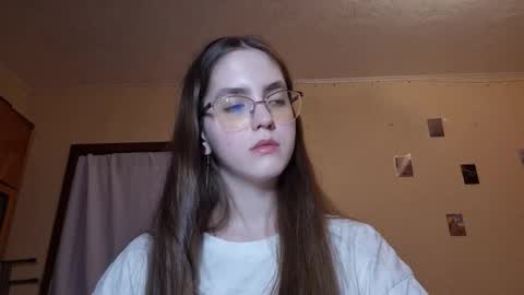 Snapshot of elmeraurora chatting on 03/02/26, 03:08 Kate online show from 03/02/26, 03:08