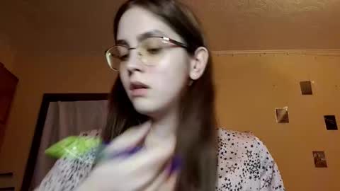 Kate online show from 03/17/26, 10:07