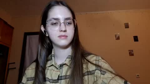 Kate online show from 04/24/26, 01:24