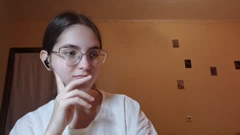 Kate online show from 07/13/26, 01:25
