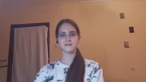 Kate online show from 07/17/26, 09:38