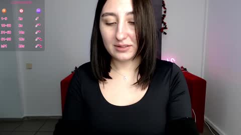 Snapshot of elmirapowers chatting on 12/04/24, 10:24 elmirapowers online show from 12/04/24, 10:24