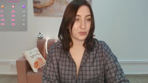 Snapshot of elmirapowers chatting on 12/07/24, 12:35 elmirapowers online show from 12/07/24, 12:35