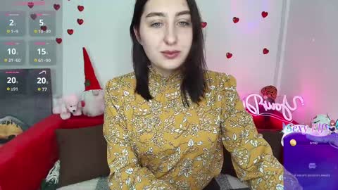 Snapshot of elmirapowers chatting on 02/03/25, 12:47 elmirapowers online show from 02/03/25, 12:47