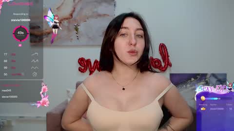Snapshot of elmirapowers chatting on 02/06/25, 01:10 elmirapowers online show from 02/06/25, 01:10