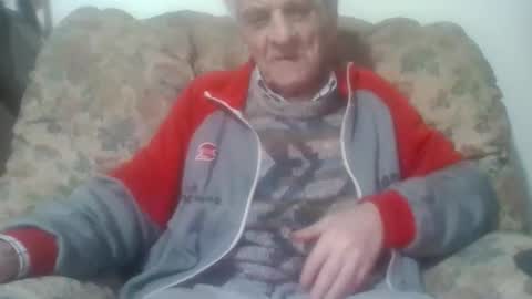 Snapshot of elmo191271 chatting on 01/18/26, 01:20 elmo191271 online show from 01/18/26, 01:20