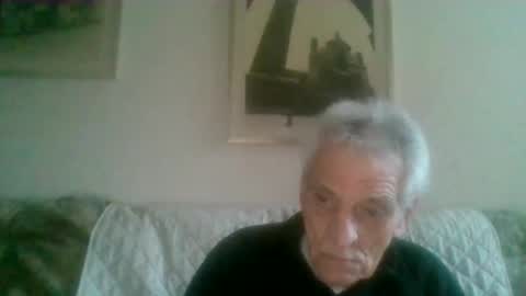 Snapshot of elmo191271 chatting on 04/04/26, 04:37 elmo191271 online show from 04/04/26, 04:37