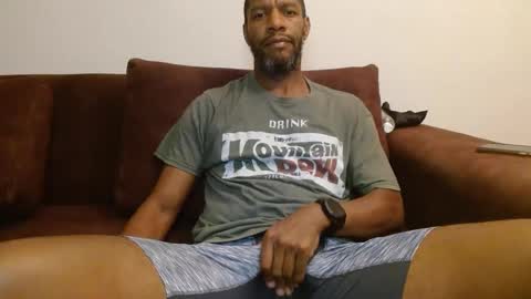 My name is Elmore. Please say hello I like to chat with you. If you have requests or dirty talk please use tip online show from 02/19/25, 02:55