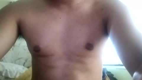 Snapshot of elninoposha chatting on 02/16/25, 05:15 Estoy usando Telegram online show from 02/16/25, 05:15