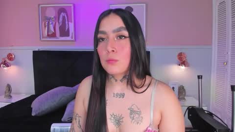 Elodie  online show from 01/09/26, 12:30