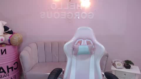 Elody  online show from 03/01/25, 03:32