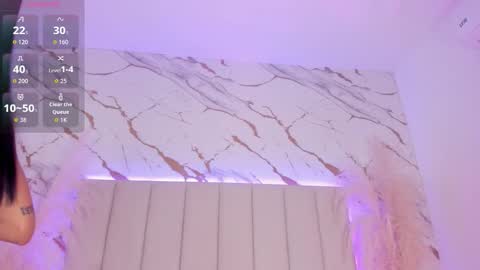 elody_rousse online show from 09/10/25, 12:27