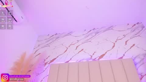 elody_rousse online show from 09/25/25, 12:31