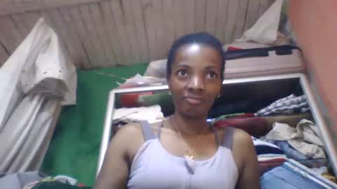 elodynarcisse online show from 12/15/25, 09:57