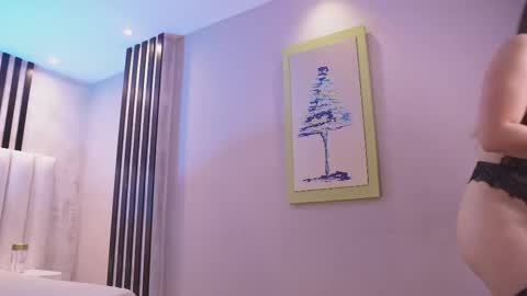 ELOISA OLIVERO online show from 10/20/25, 07:58