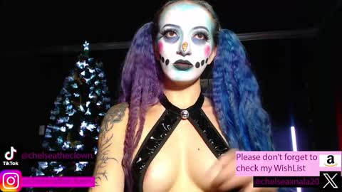 Chelsea  Please help me to reach 100 thumbs up online show from 12/17/25, 12:05