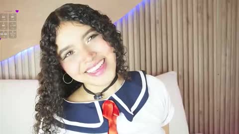 Snapshot of eloise_sweet chatting on 01/15/26, 01:16 eloise_sweet online show from 01/15/26, 01:16