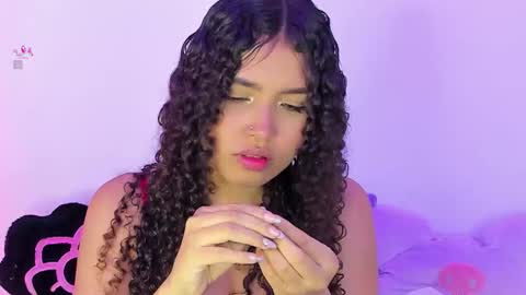 Snapshot of eloise_sweet chatting on 03/31/26, 12:38 eloise_sweet online show from 03/31/26, 12:38