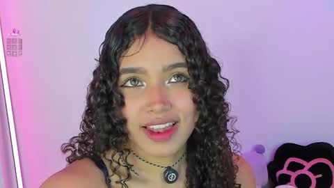 Snapshot of eloise_sweet chatting on 04/01/26, 12:28 eloise_sweet online show from 04/01/26, 12:28