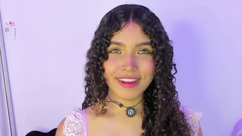 Snapshot of eloise_sweet chatting on 04/04/26, 01:41 eloise_sweet online show from 04/04/26, 01:41
