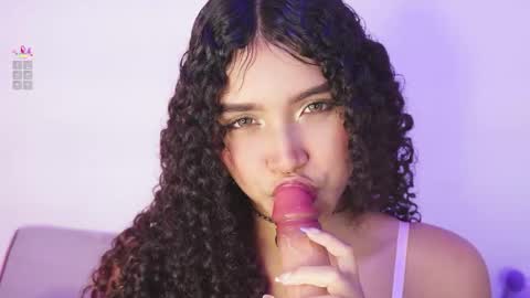 Snapshot of eloise_sweet chatting on 04/07/26, 06:52 eloise_sweet online show from 04/07/26, 06:52