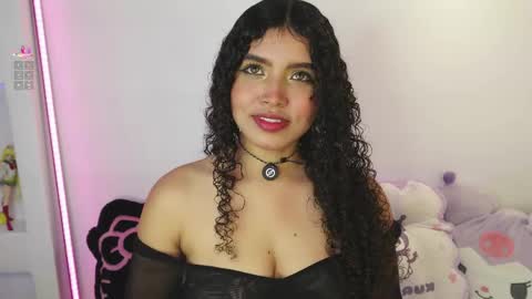 Snapshot of eloise_sweet chatting on 04/12/26, 12:54 eloise_sweet online show from 04/12/26, 12:54