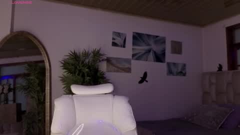 Eloise  . online show from 03/12/26, 08:15