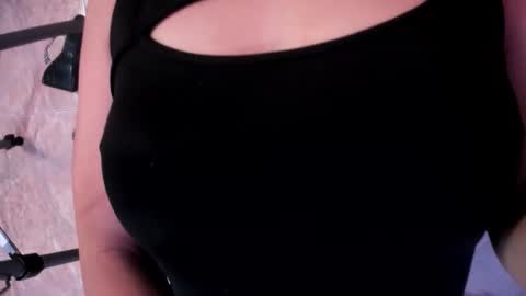 EloiseQuinn online show from 09/23/25, 01:58