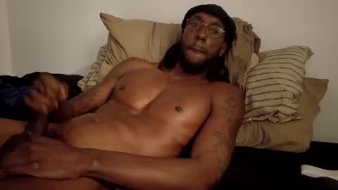 Slim online show from 03/25/26, 01:22