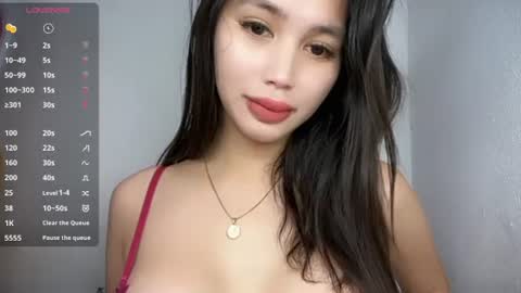Snapshot of elora_charming chatting on 07/06/26, 10:12 elora_charming online show from 07/06/26, 10:12