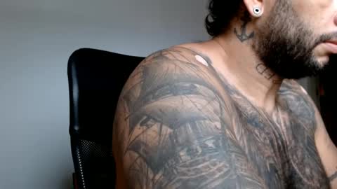 Snapshot of elosocazador chatting on 12/14/24, 01:59 elosocazador online show from 12/14/24, 01:59