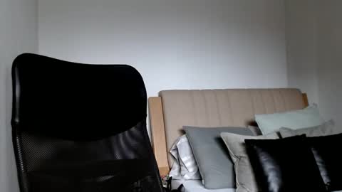 Snapshot of elosocazador chatting on 12/16/24, 12:16 elosocazador online show from 12/16/24, 12:16