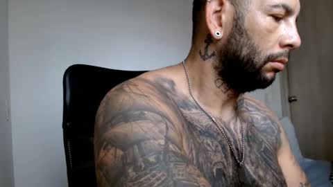 Snapshot of elosocazador chatting on 12/30/24, 01:47 elosocazador online show from 12/30/24, 01:47