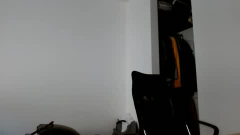 Snapshot of elosocazador chatting on 01/23/25, 06:35 elosocazador online show from 01/23/25, 06:35