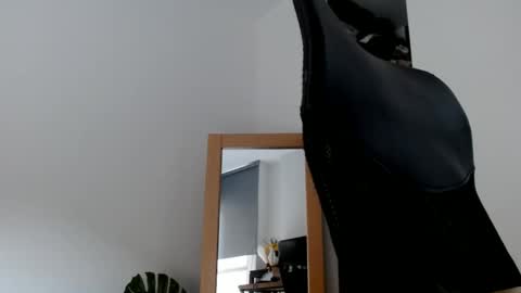 Snapshot of elosocazador chatting on 03/03/25, 12:27 elosocazador online show from 03/03/25, 12:27