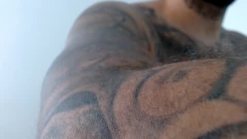 Snapshot of elosocazador chatting on 09/19/25, 12:39 elosocazador online show from 09/19/25, 12:39