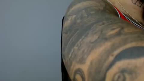 Snapshot of elosocazador chatting on 10/24/25, 06:59 elosocazador online show from 10/24/25, 06:59