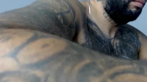 Snapshot of elosocazador chatting on 04/20/26, 12:52 elosocazador online show from 04/20/26, 12:52