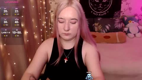 Snapshot of elovinora chatting on 12/06/24, 07:56 Ela give me a thumbs up if you like it  and this is important for the development of the account online show from 12/06/24, 07:56