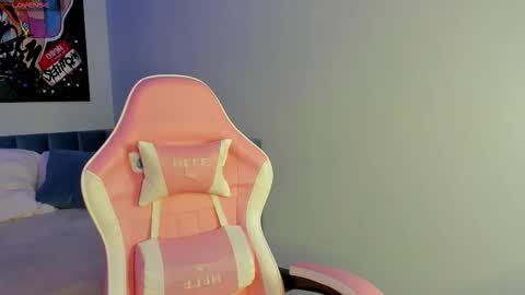 elsa_carterr online show from 10/14/25, 08:37