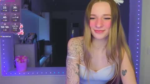 Snapshot of elsa_cute1 chatting on 03/20/26, 12:37 elsa_cute1 online show from 03/20/26, 12:37