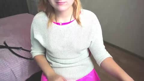 Elsa  online show from 02/21/25, 12:17