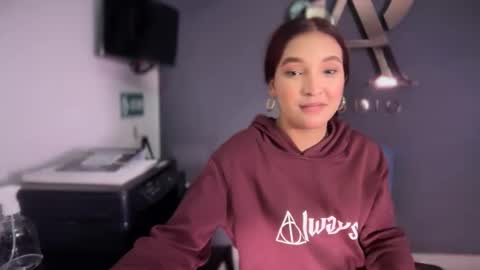 Snapshot of elsa_koch chatting on 10/01/25, 07:53 ELSA online show from 10/01/25, 07:53